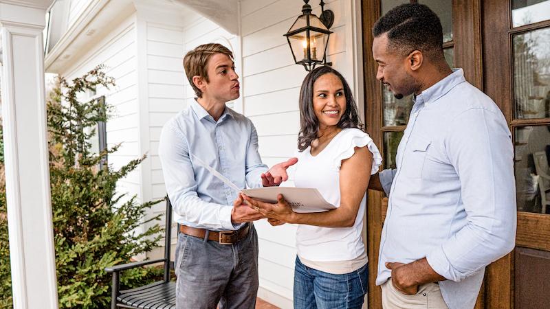 Kevin and Renee working with Mark Spain Real Estate, the most trusted name in the industry.