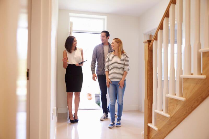 'Be flexible with home showings' is a key tip for selling a house for the first time.