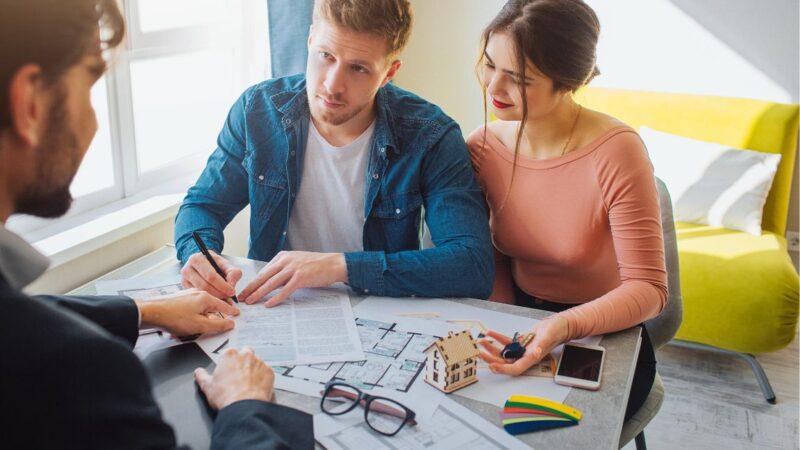 How to Choose the Right Mortgage Lender for You
