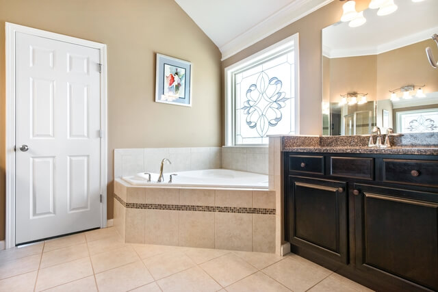 bathroom house staging